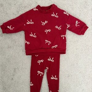 H&M Red Sweatshirt & Leggings Set with Bow Pattern